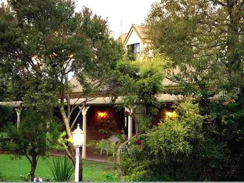 Overlander Homestead Motel Roma Buitenkant foto